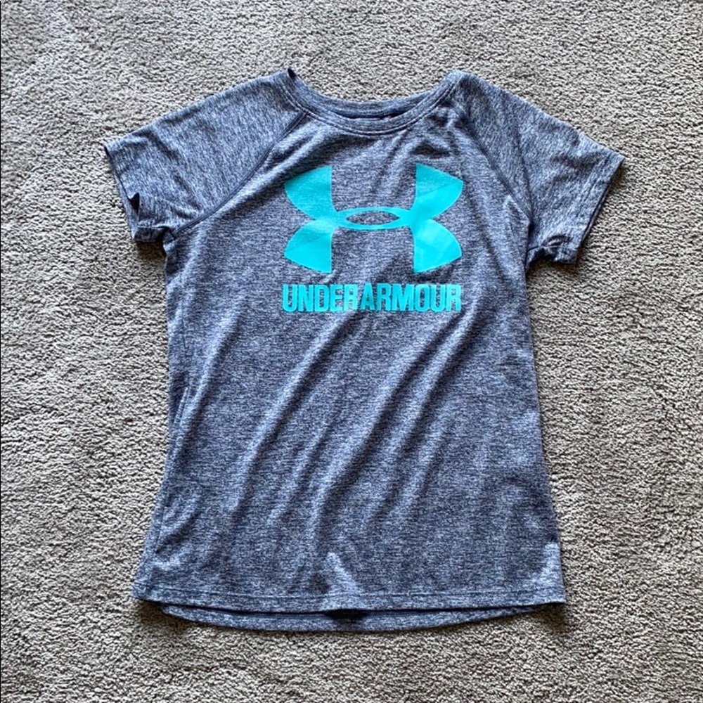 Girls UnderArmour HeatGear Tee